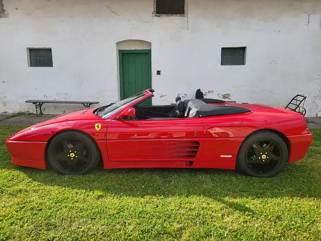 Ferrari 348 spyder Ansicht 13