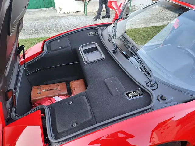 Ferrari 348 spyder Ansicht 31