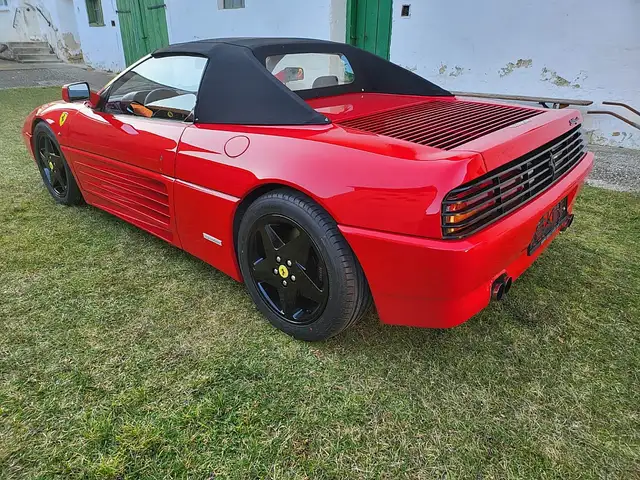Ferrari 348 spyder Ansicht 50