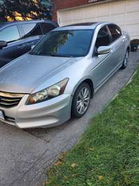 4dr I4 Auto EX-L w-Navi