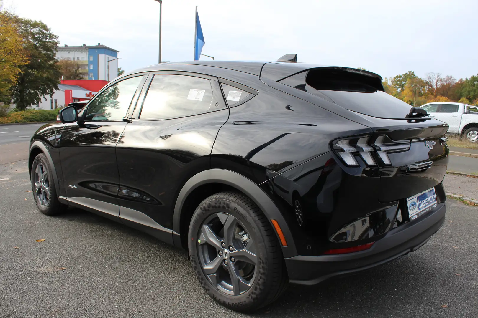 Ford Mustang Mach-E Standard Range Technologie Paket 1*Navi*B&O*Kamera Schwarz - 2