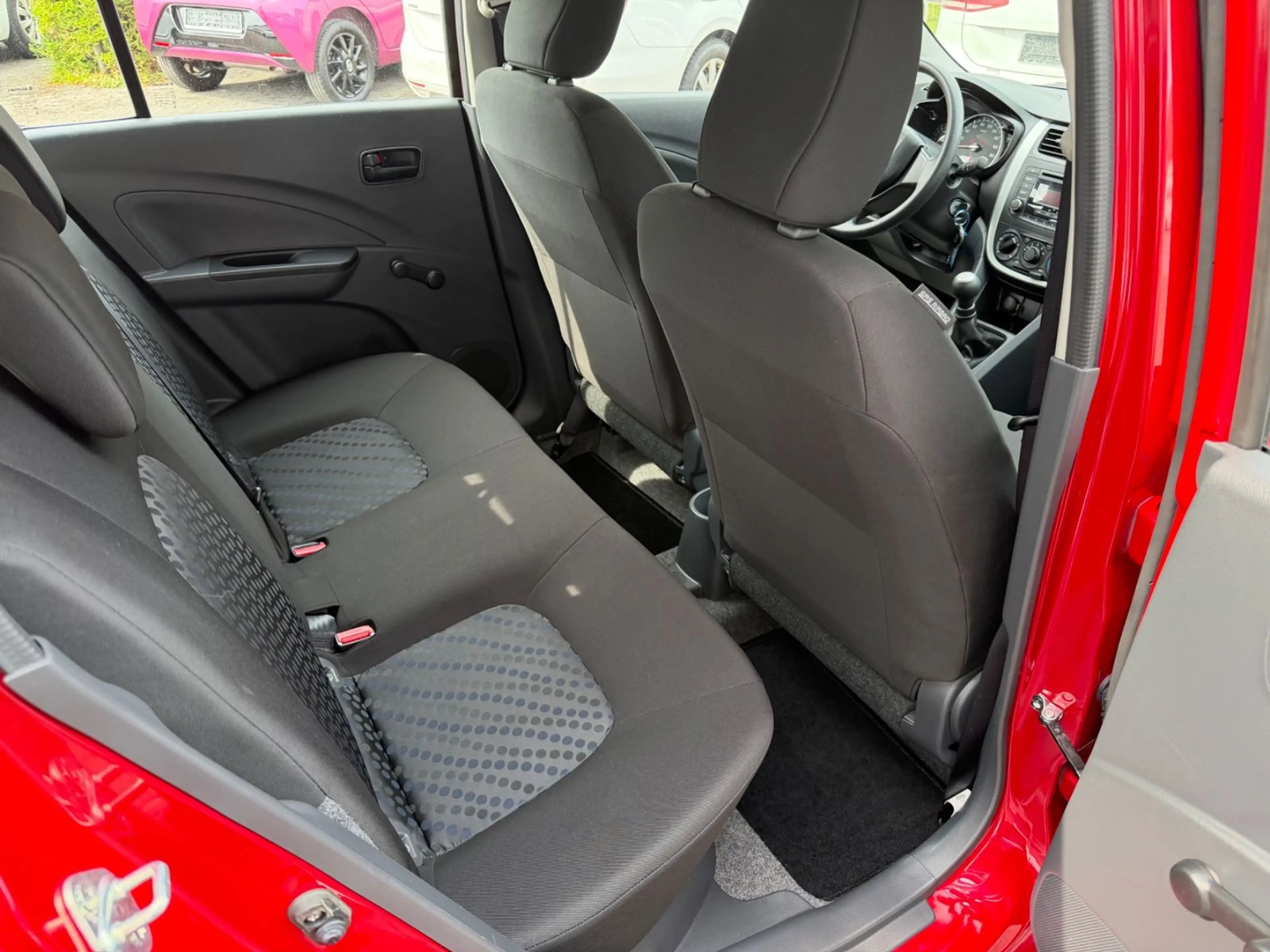 Suzuki Celerio Club Klima Allwetter ZV Bluetooth uvm. — photo 14