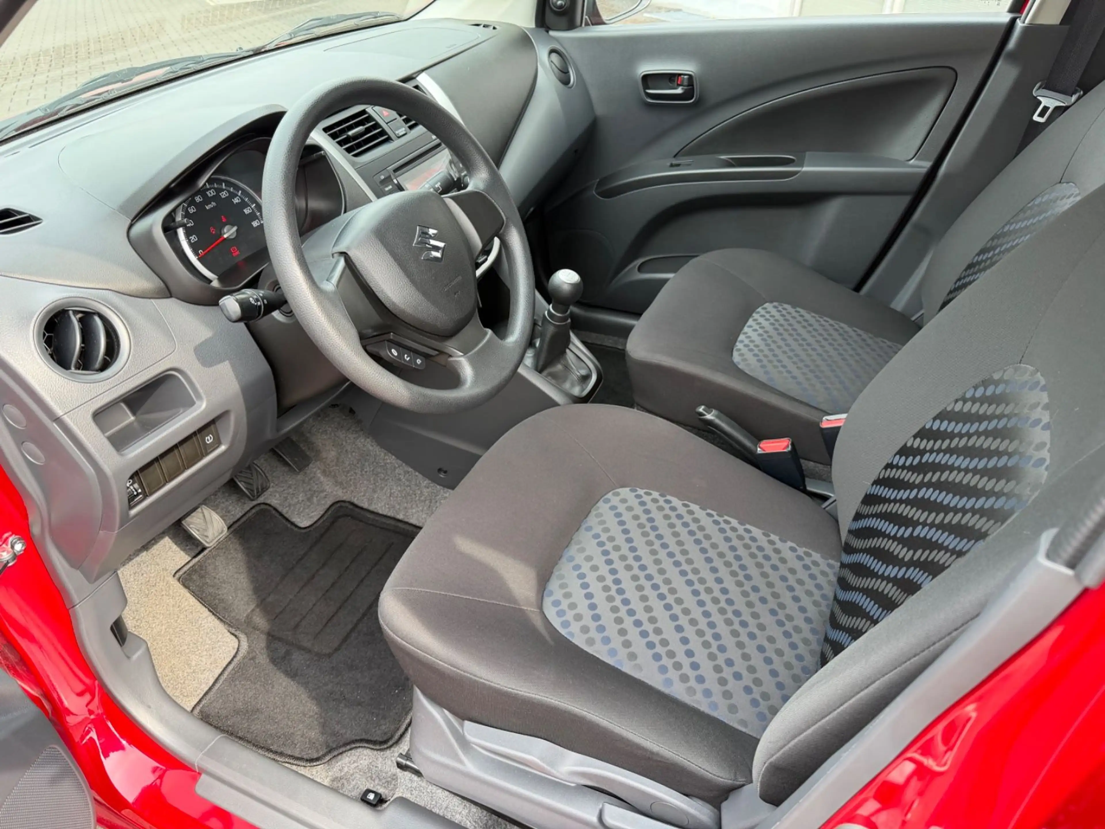 Suzuki Celerio Club Klima Allwetter ZV Bluetooth uvm. — photo 7