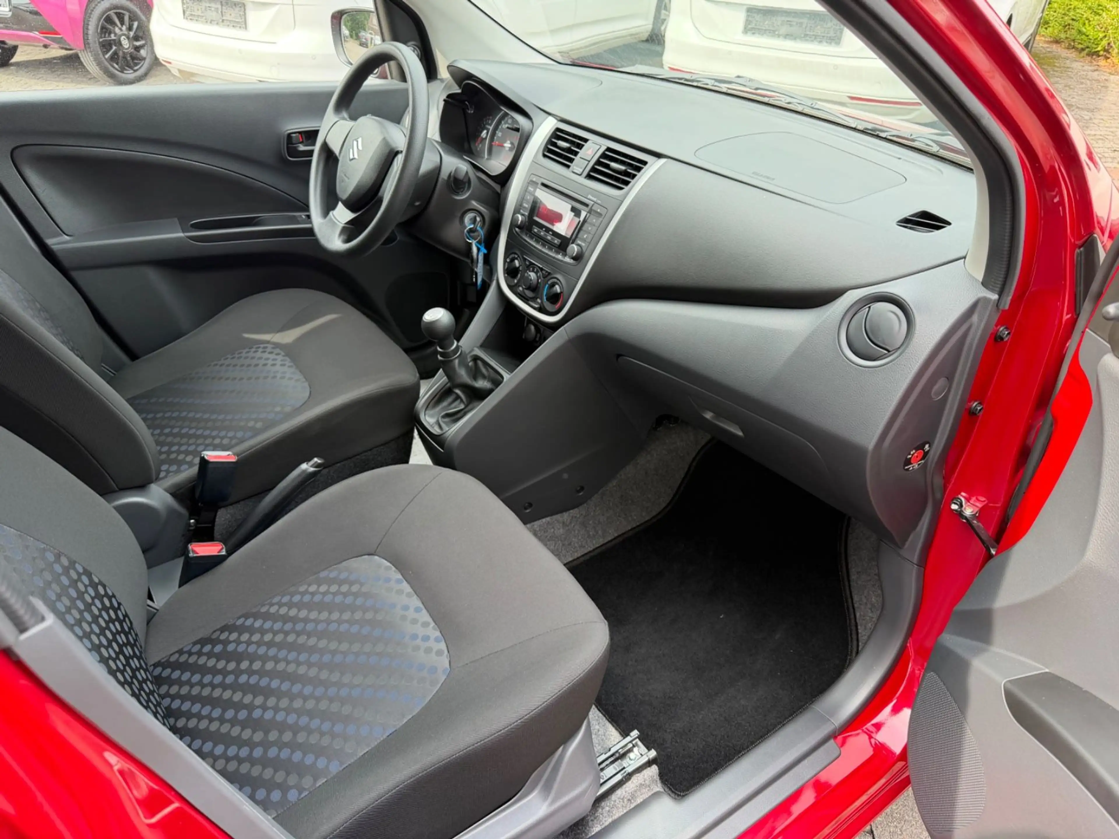 Suzuki Celerio Club Klima Allwetter ZV Bluetooth uvm. — photo 12