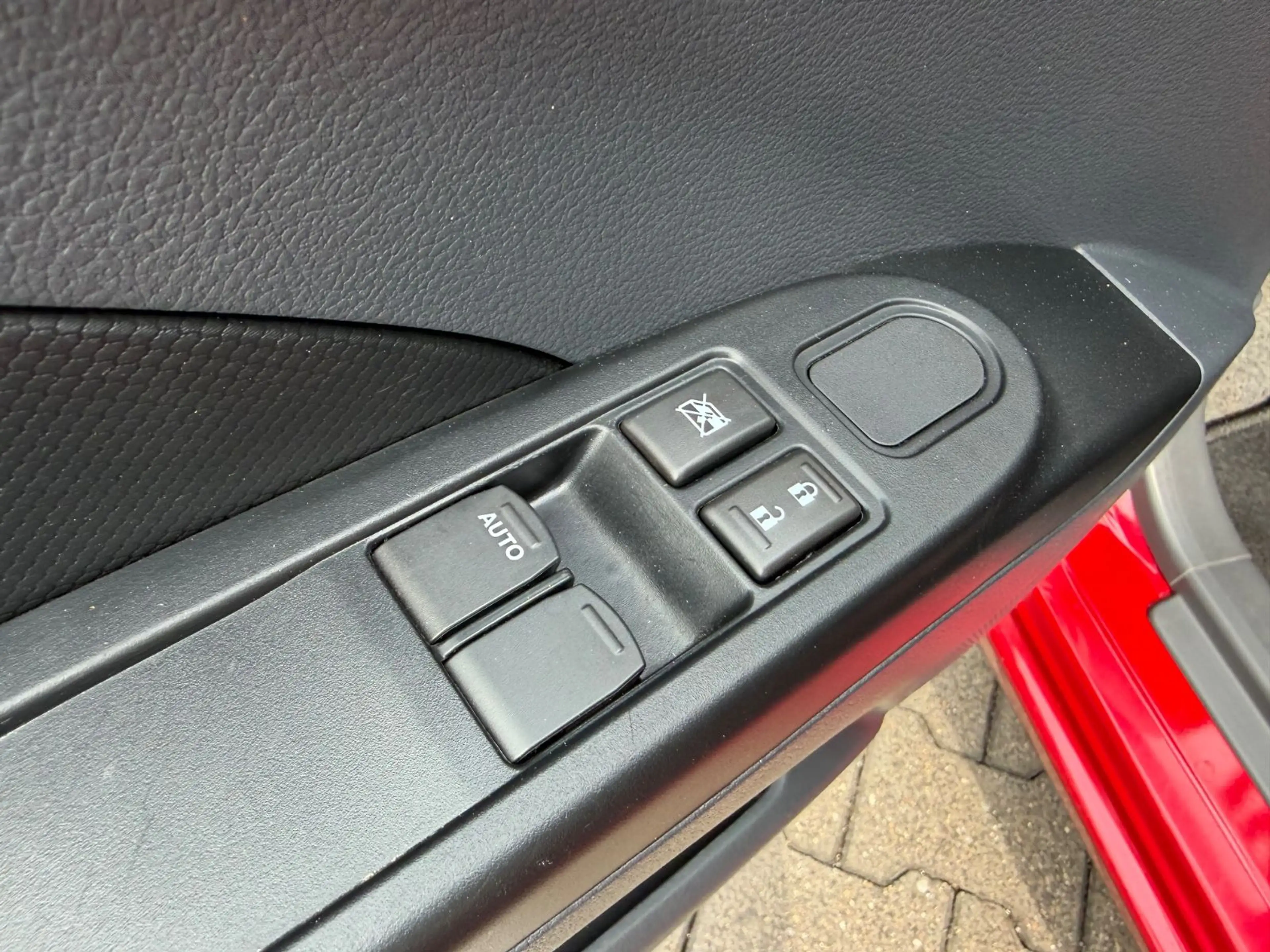 Suzuki Celerio Club Klima Allwetter ZV Bluetooth uvm. — photo 8