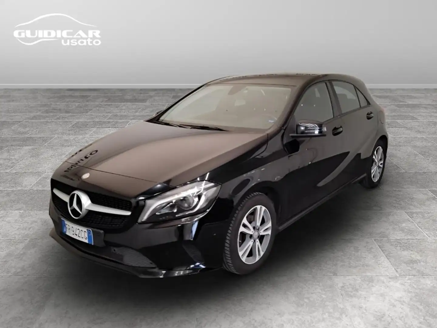 Mercedes-Benz A 180 d Sport auto my16 Noir - 1
