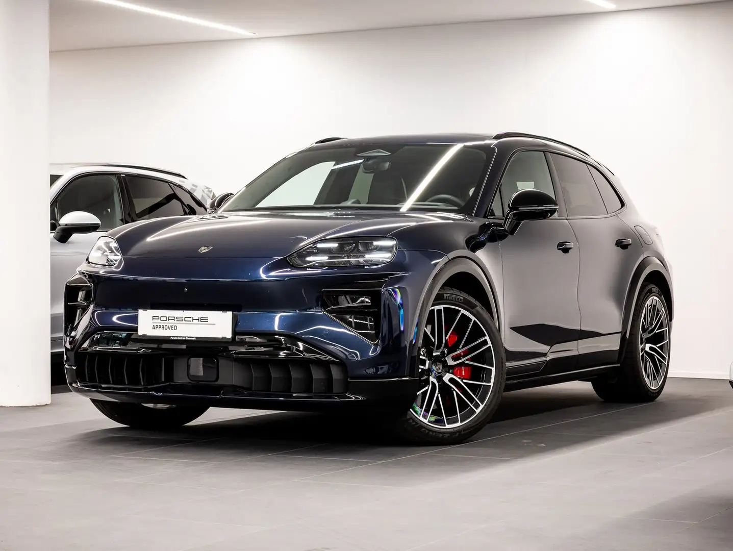 Porsche Cayenne Turbo Blau - 1
