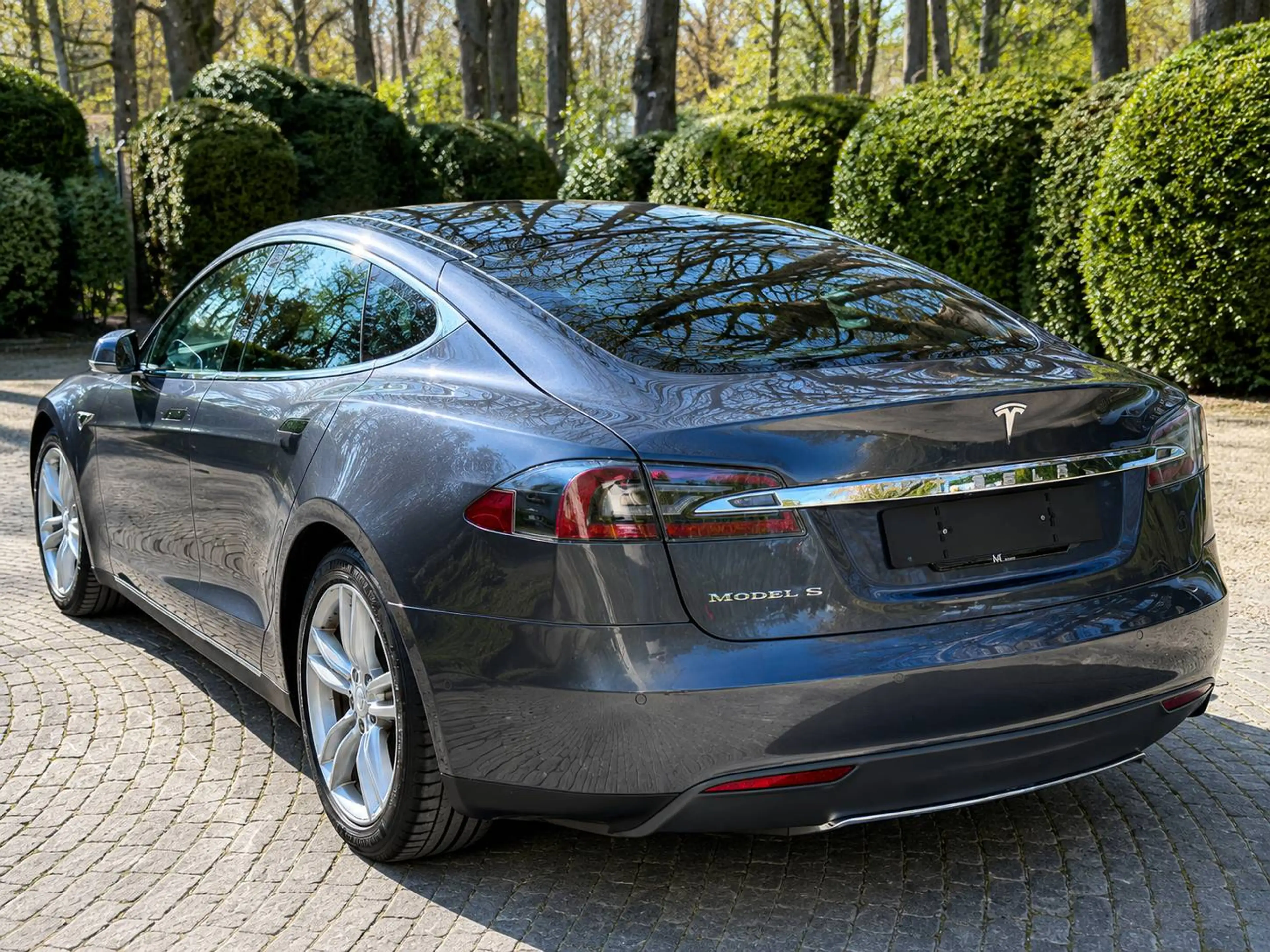 Tesla Model S 85D Dual Motor | Autopilot | Pano | Air Suspension | Premium — photo 6