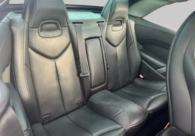 Peugeot 308 view 9