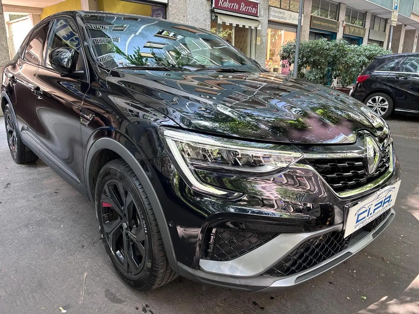 Renault Arkana Arkana 1.6 E-Tech full hybrid Engineered 145cv Negro - 2