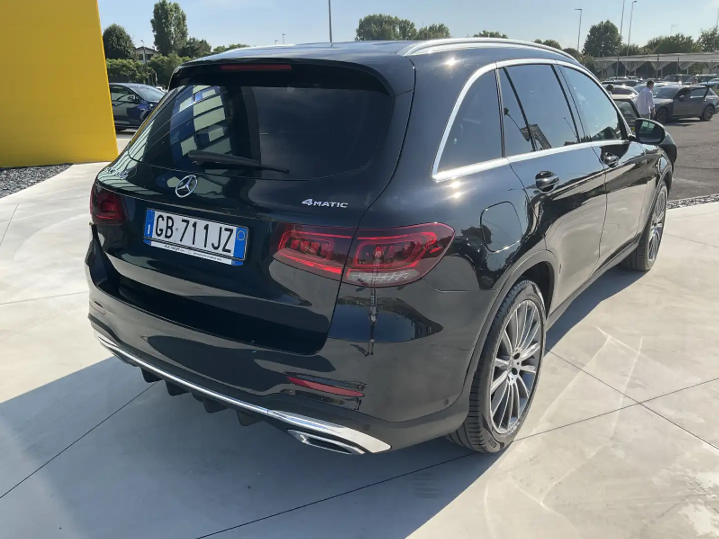 Mercedes-Benz GLC 300 d 4Matic Premium Nero - 2