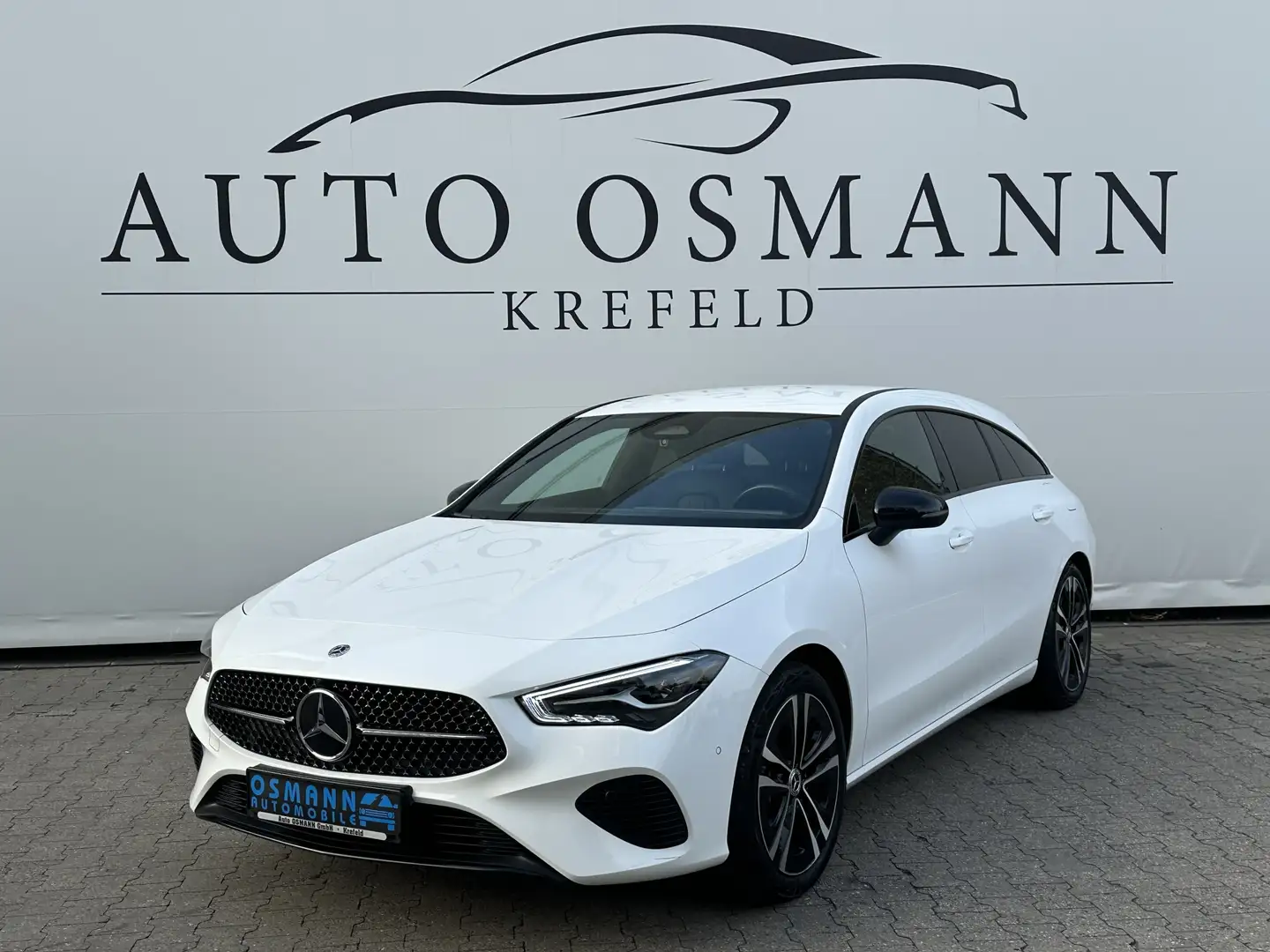 Mercedes-Benz CLA 200 d 8G-DCT Progressive Weiß - 1