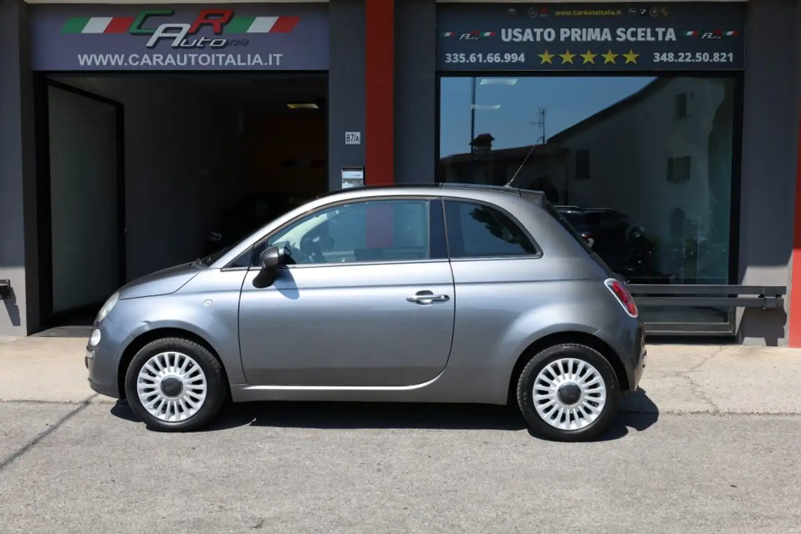 Fiat 500 1.2i Lounge per NEOPATENTATI Tetto PANORAMA Clima Grigio - 2