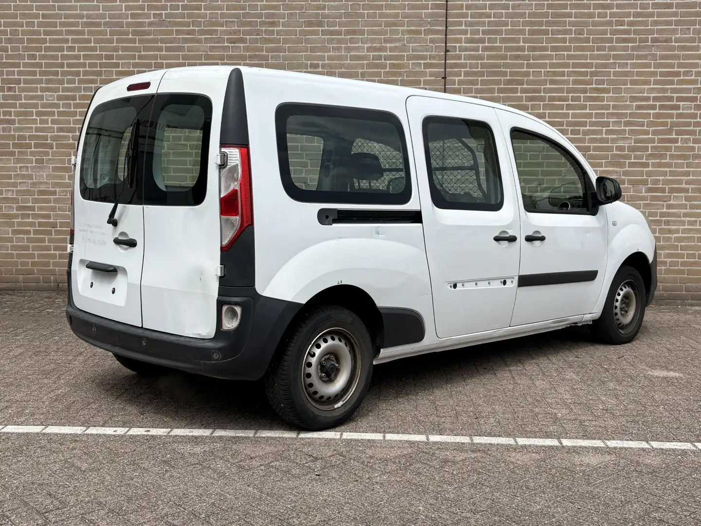 Renault Kangoo Family 1.2 TCe € 4.450 NETTO | - 2