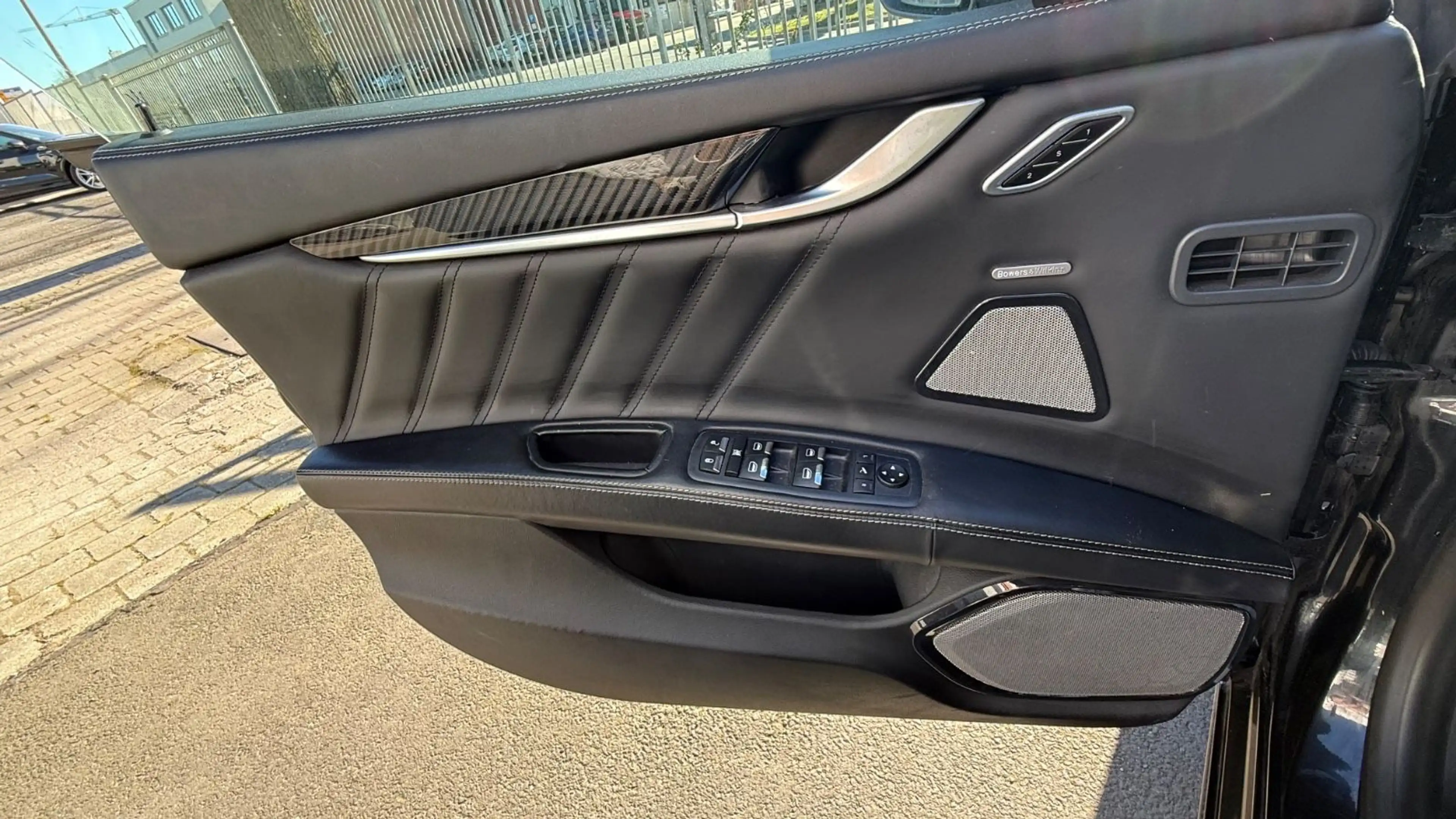 Maserati Ghibli GranSport Diesel — photo 15