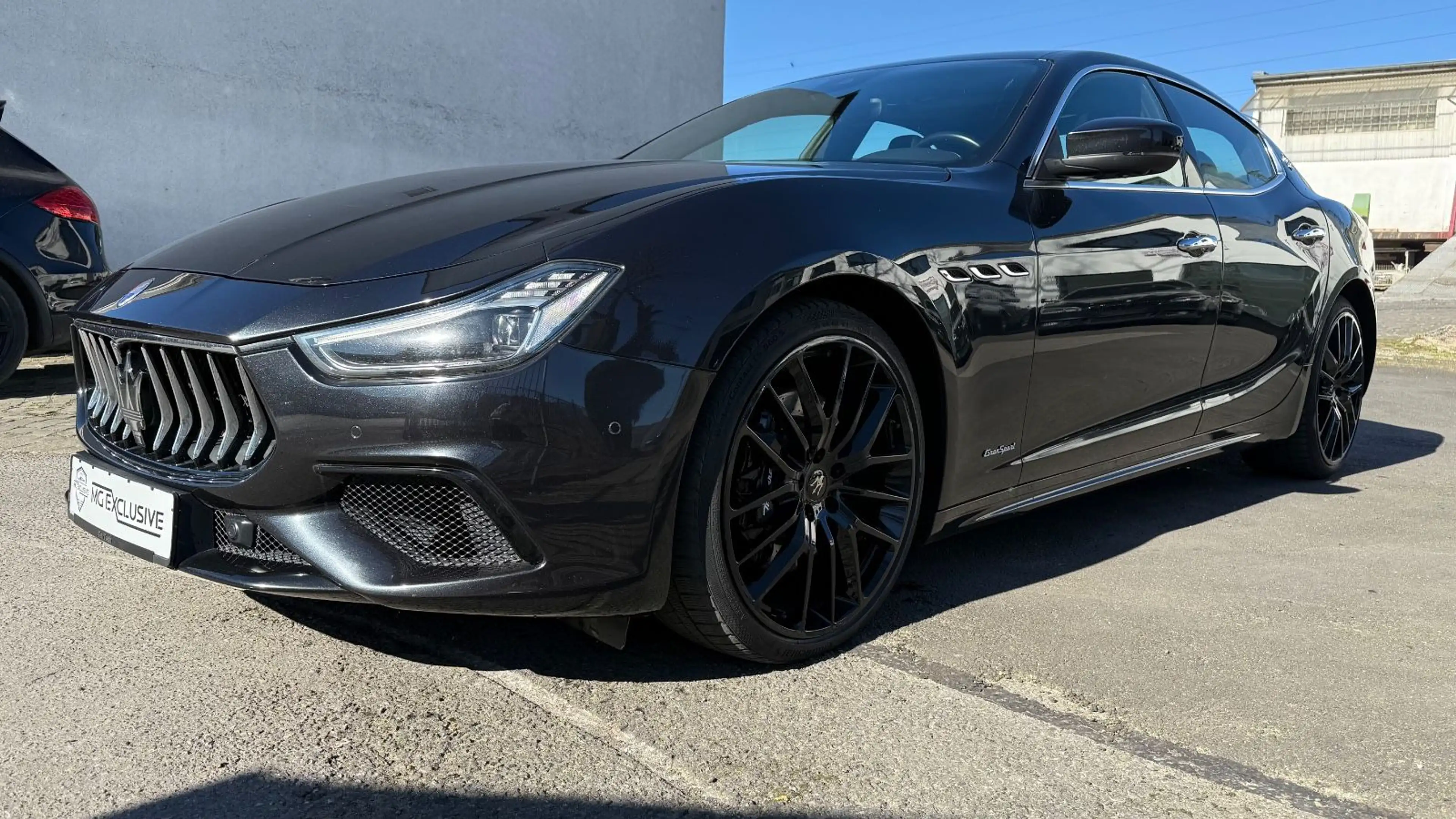 Maserati Ghibli GranSport Diesel — photo 2