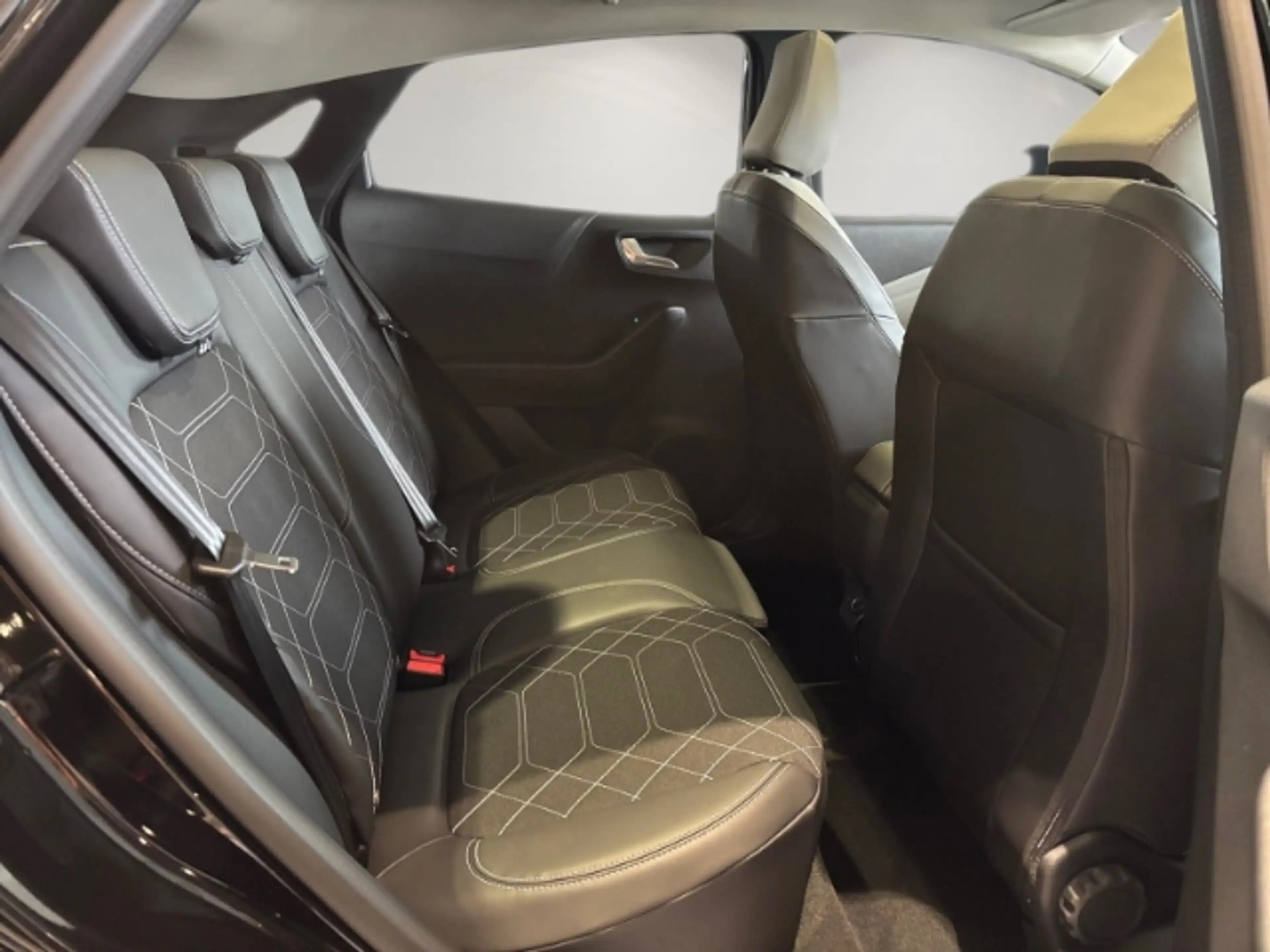 Ford Puma Gen-E Premium 46,8 kWh *MATRIX-LICHT*PANORAMADACH* — photo 13