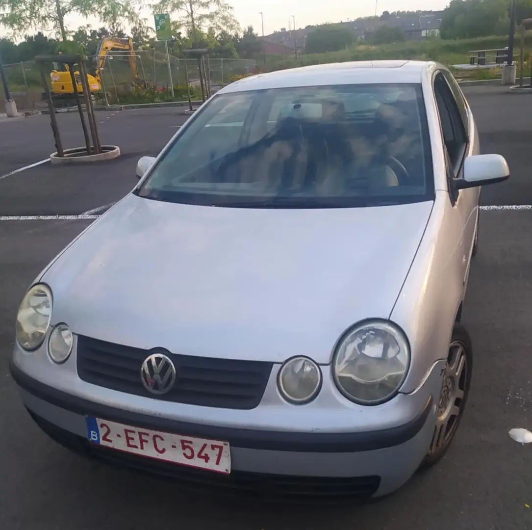 Volkswagen Polo 1.2i 12v Base - 1