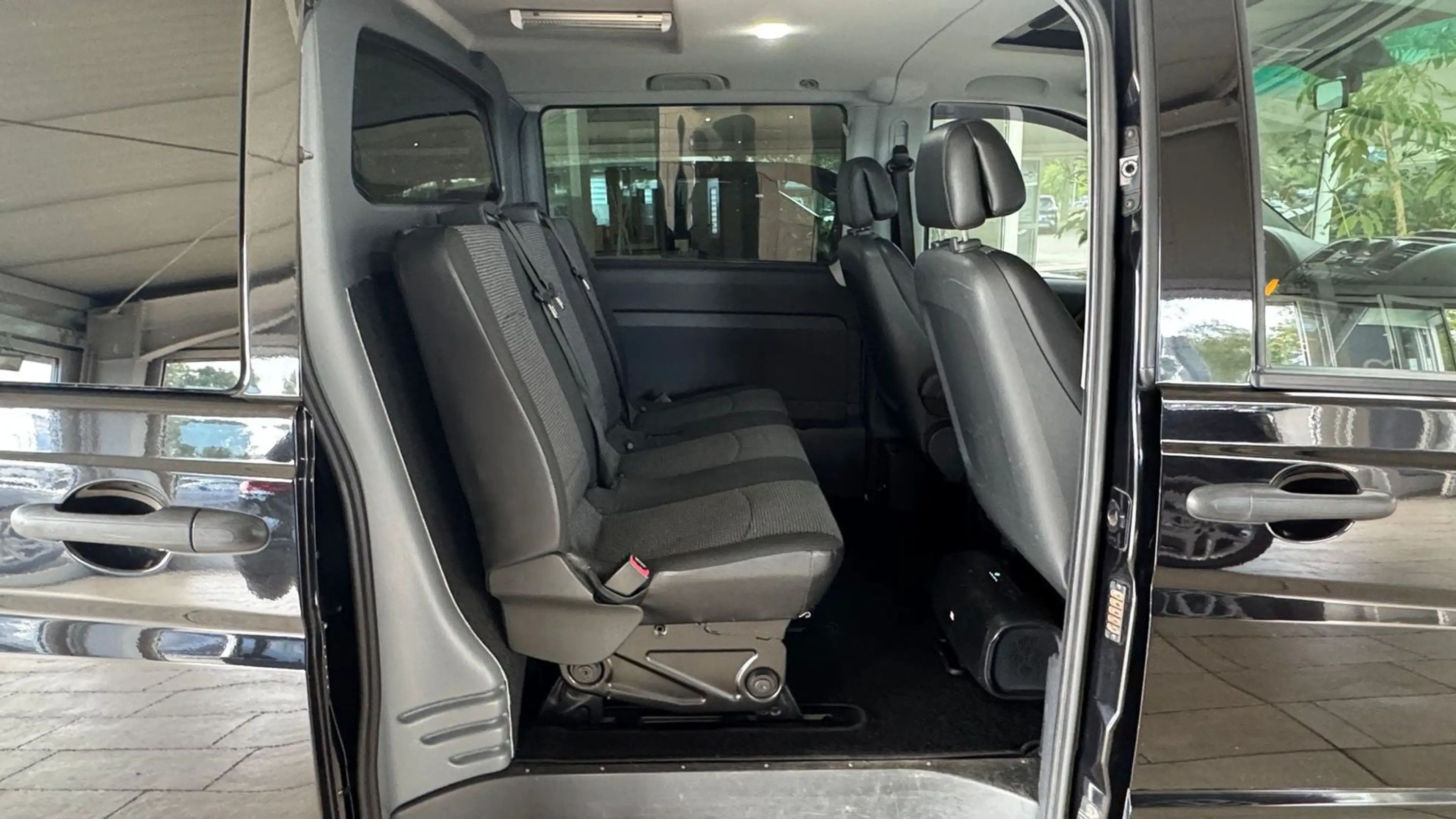 Mercedes-Benz Vito 122 CDI lang V6 165KW Mixto Klima Sitzheizung — photo 15