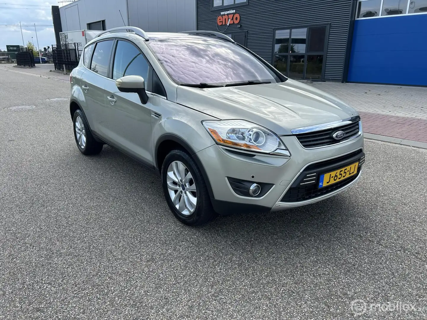 Ford Kuga 2.5 20V Titanium 4wd Youngtimer Grijs - 1