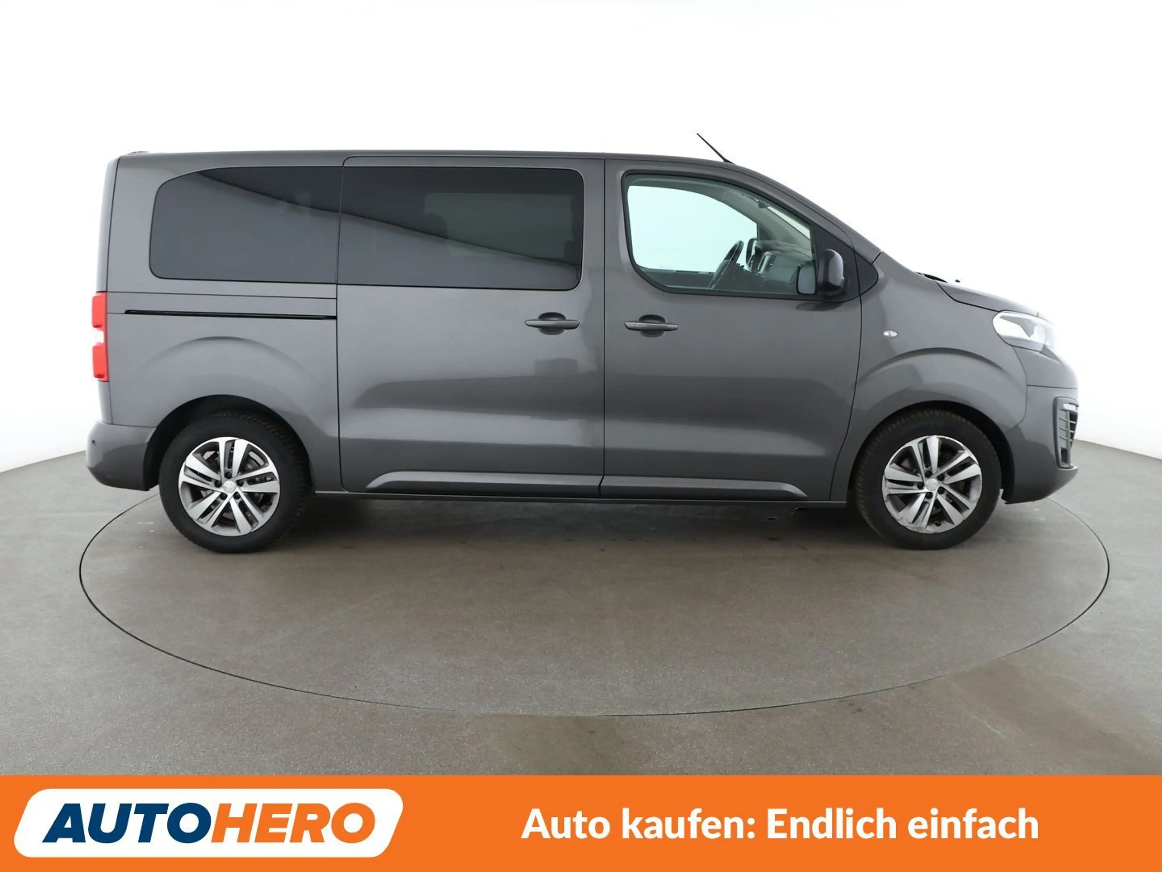 Peugeot Traveller 2.0 Blue-HDi Allure L2 — photo 7