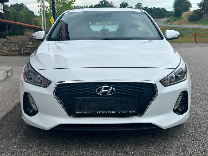 Hyundai i30 i30 1,6 CRDi / Pickerl & Service NEU / — photo 3