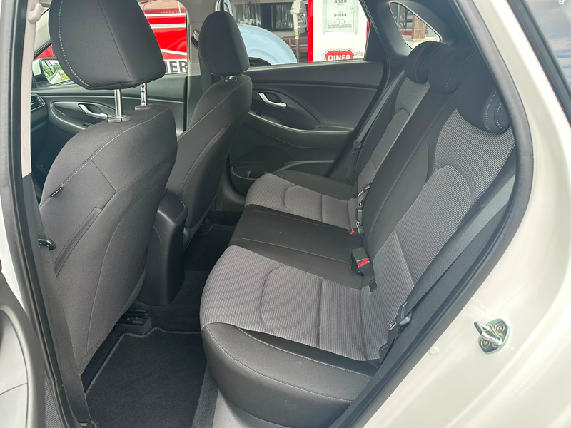 Hyundai i30 i30 1,6 CRDi / Pickerl & Service NEU / — photo 12