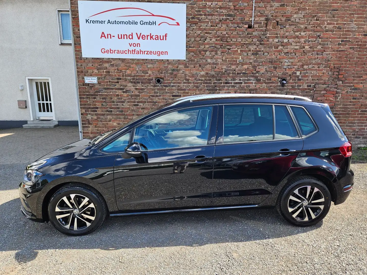 Volkswagen Golf Sportsvan VII 1.5 IQ.DRIVE Noir - 2