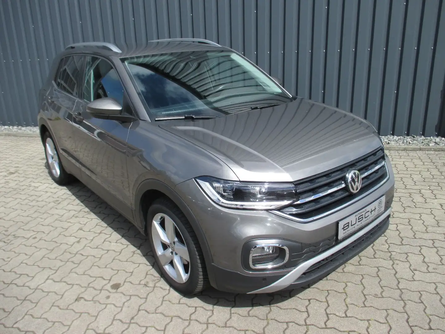 Volkswagen T-Cross Style TSI 85kw 6-Gang, LED Gris - 1