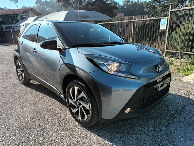 Toyota Aygo X 1000 VVT-I TREND 72CV 5P CARPLAY CAM"17 ITALIA