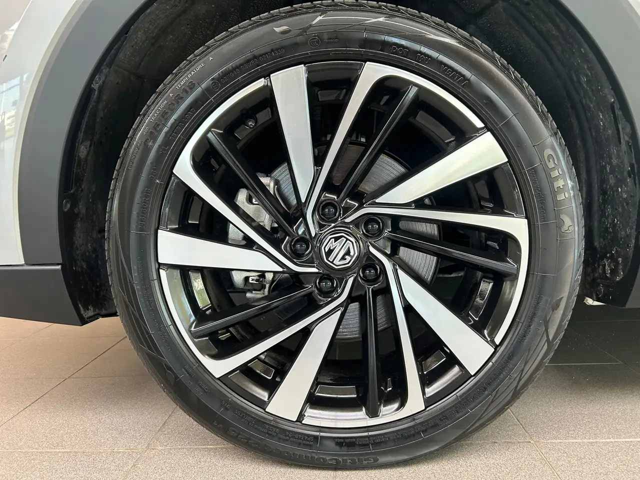 MG ZS MG Hybrid+ 1.5 Hybrid+ Luxury LEDER INTERIEUR|CAME 30