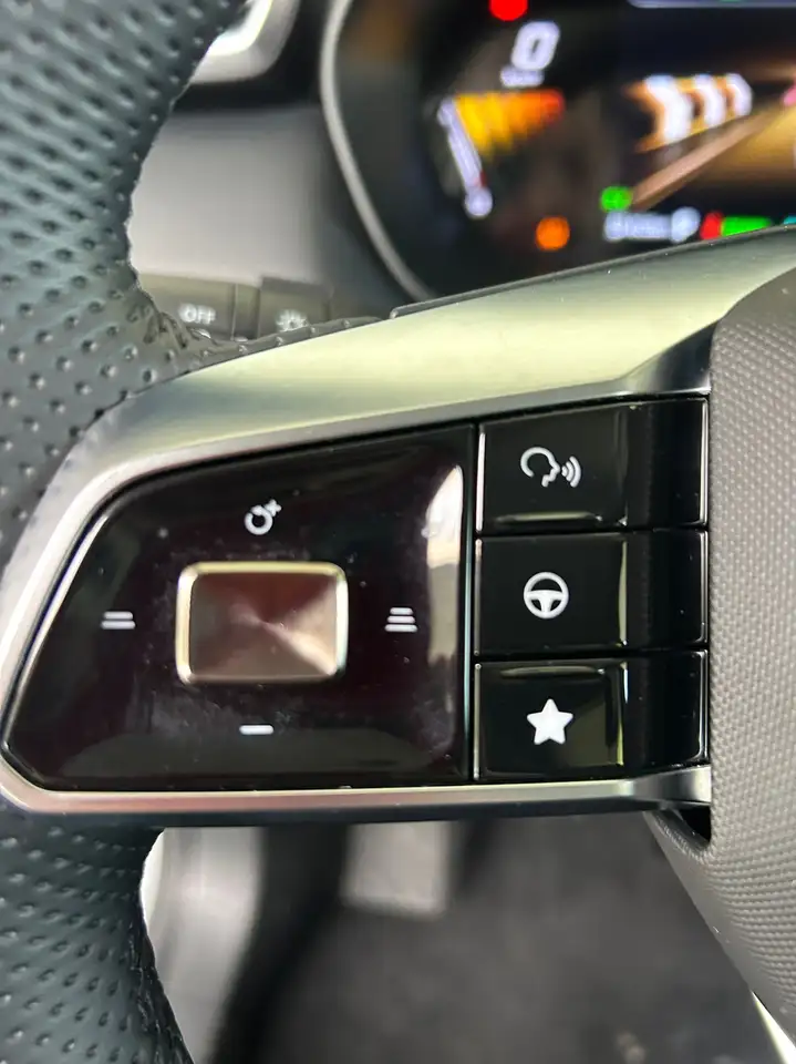 MG ZS MG Hybrid+ 1.5 Hybrid+ Luxury LEDER INTERIEUR|CAME 18