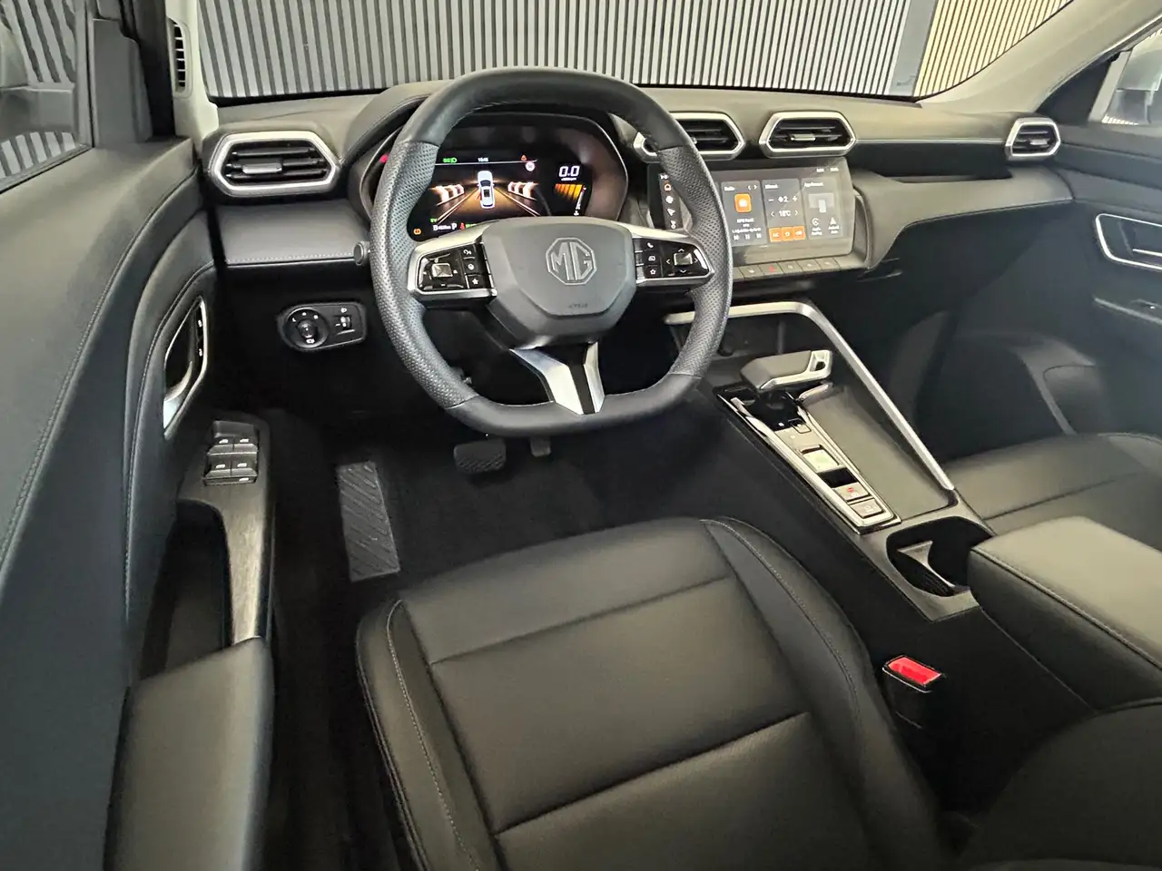 MG ZS MG Hybrid+ 1.5 Hybrid+ Luxury LEDER INTERIEUR|CAME 14