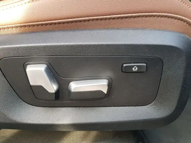 BMW X5 xDrive 45e PHEV  //M- Sport/LED/AHV/ Head-Up// Ansicht 40