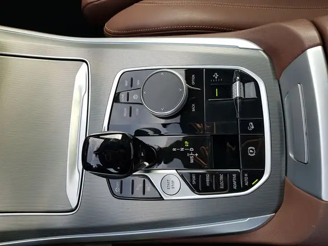 BMW X5 xDrive 45e PHEV  //M- Sport/LED/AHV/ Head-Up// Ansicht 28