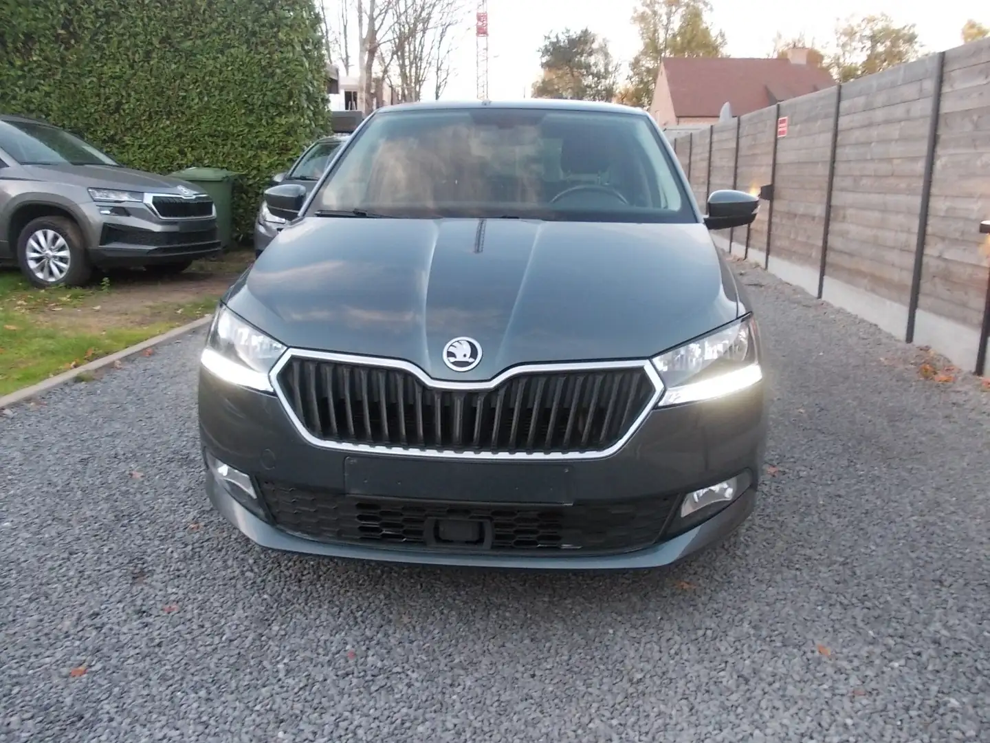 Skoda Fabia Fabia 1.0 TSI Ambition Grijs - 2