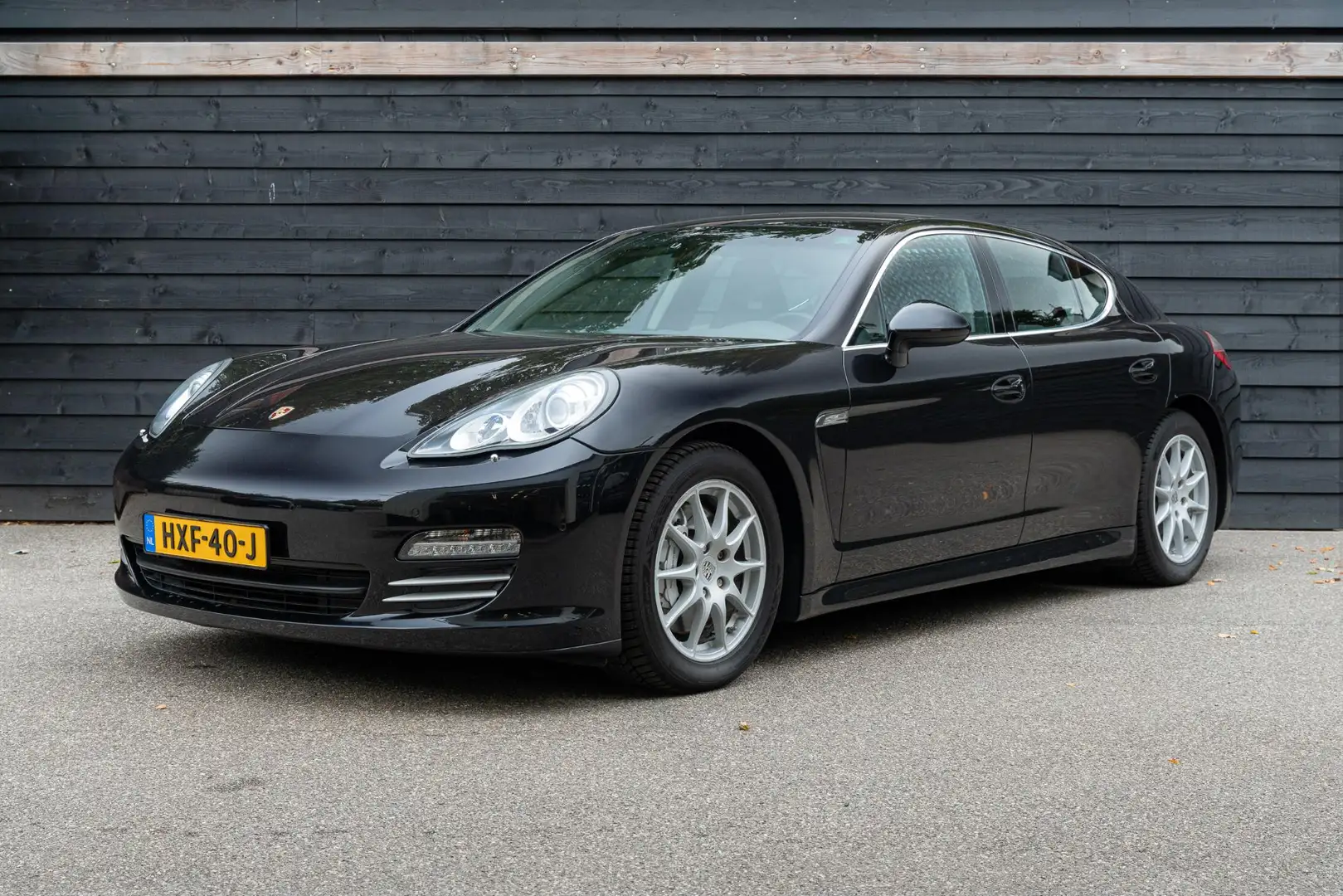Porsche Panamera 4.8 4S Youngtimer - 24.752,- ex BTW - Zwitsers Gel Nero - 1