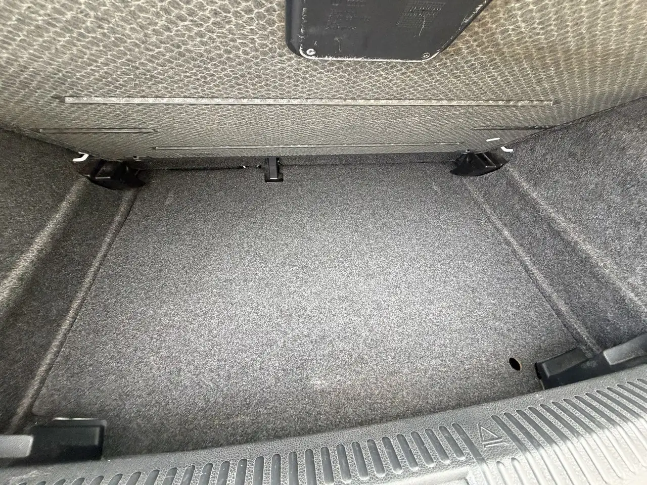 Volkswagen Polo Citadine 5 portes — photo 16