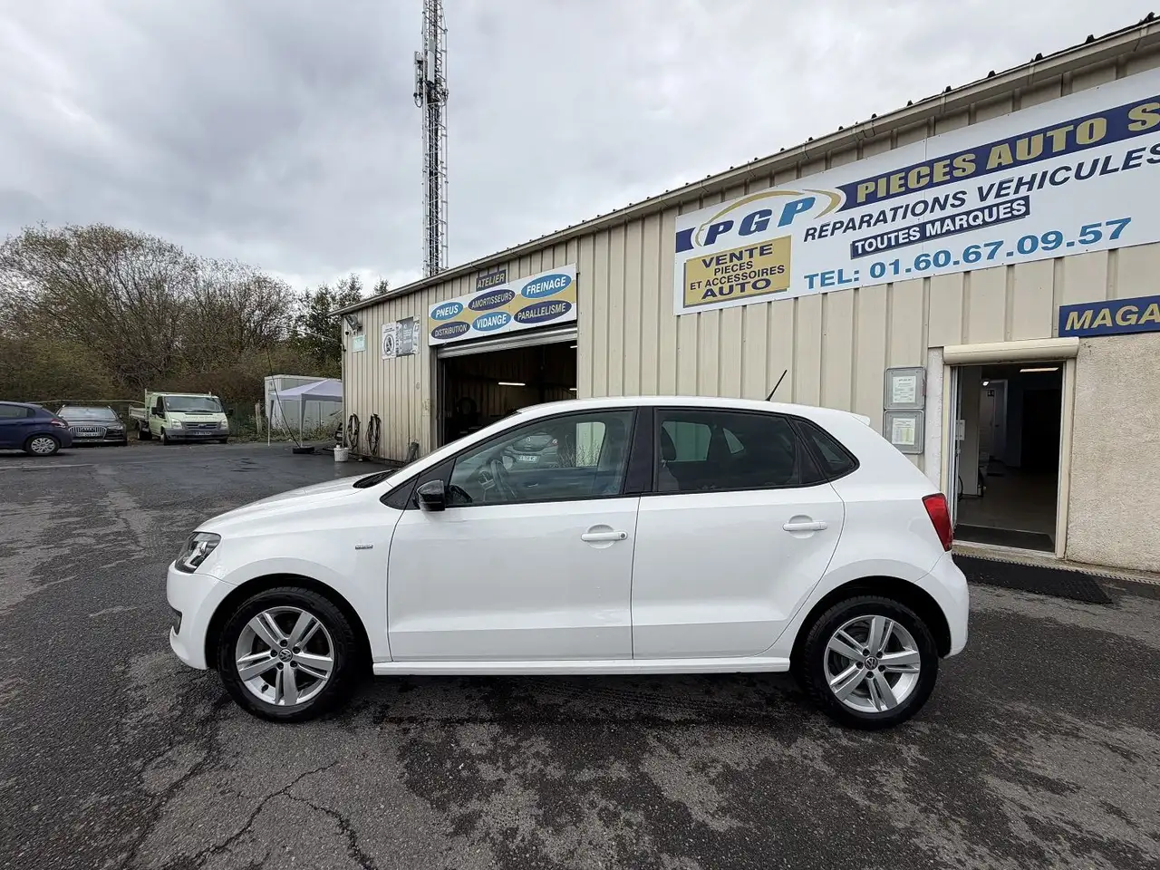 Volkswagen Polo Citadine 5 portes — photo 9