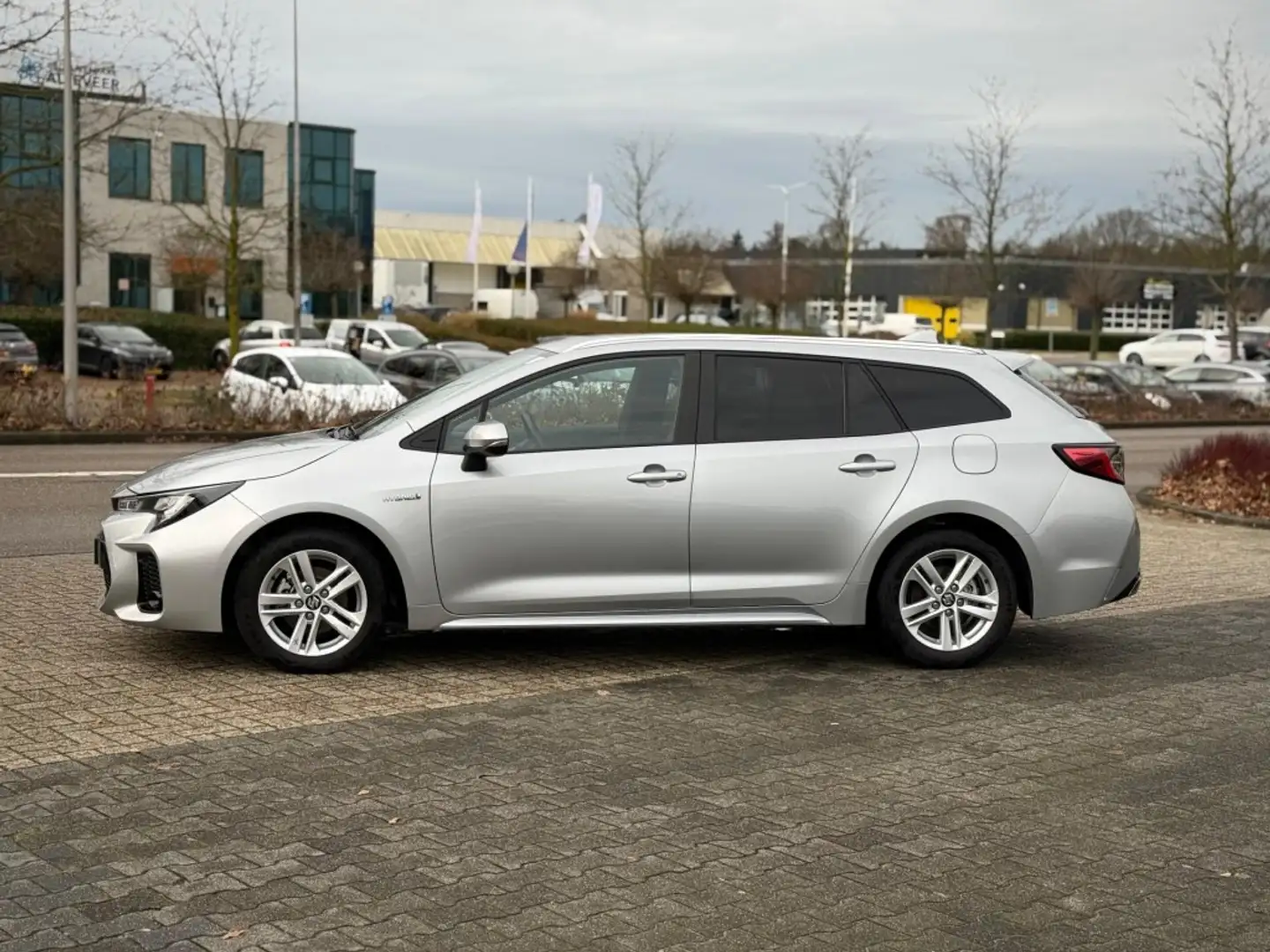 Suzuki Swace 1.8 HYBRID A/T Grijs - 2