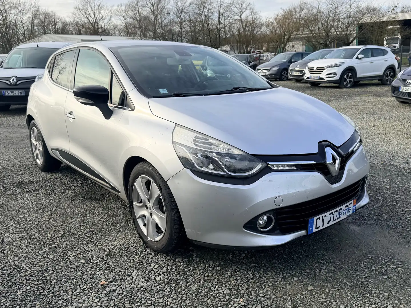 Renault Clio Clio IV dCi 90 Energy eco2 Intens 90g Gris - 2