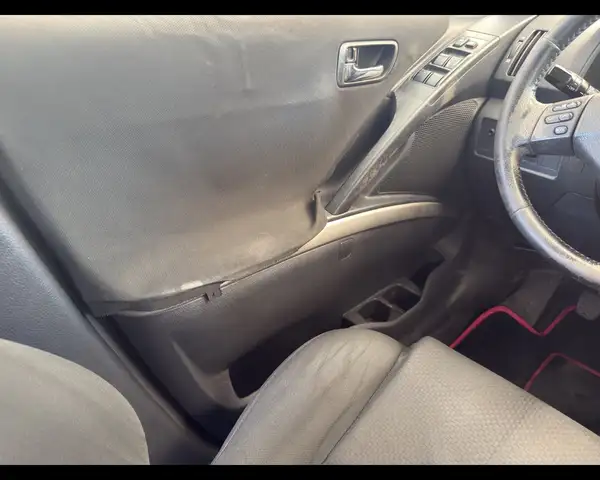 Toyota Corolla Verso view 15