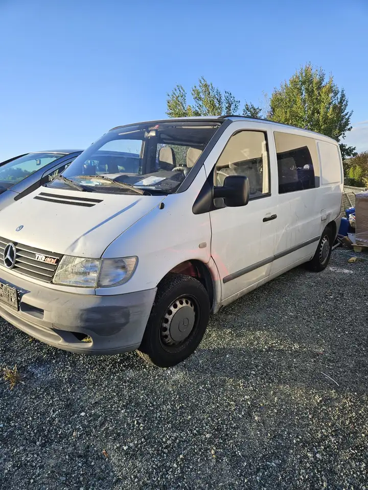 Mercedes-Benz Vito 110 D Kombi CDI, foto 2