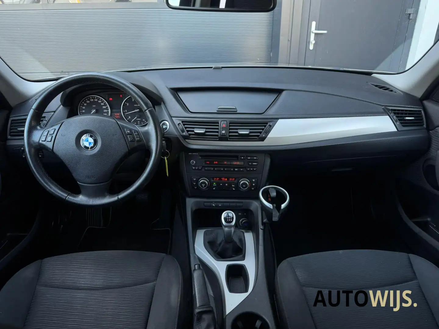 BMW X1 SDrive18i|Xenon|LM-VELGEN|Goed onderhouden|Clima Grijs - 2