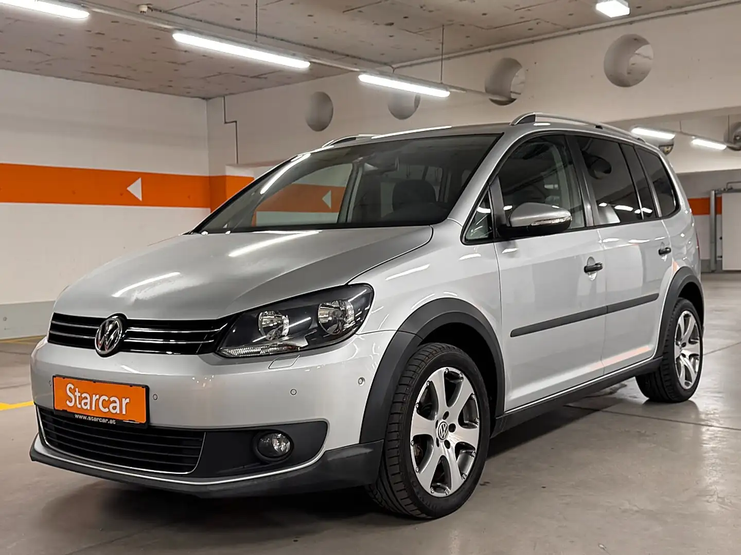 Volkswagen Touran Country 2,0 TDI DPF DSG *AUTOMATIK*NAVI*RÜCKFA... Grau - 2