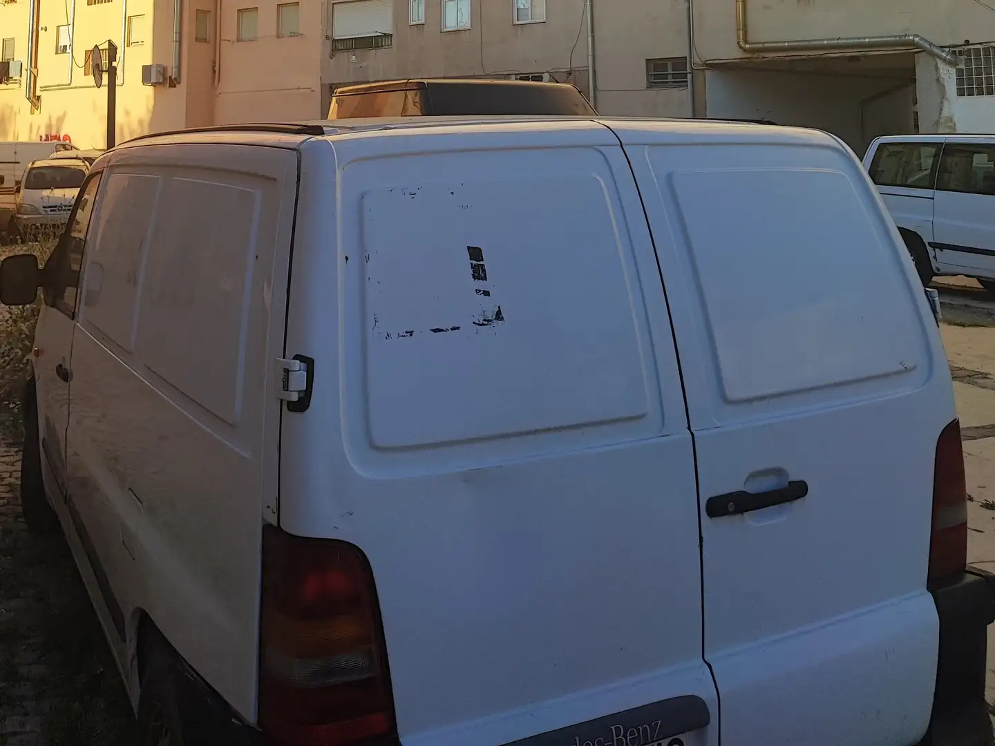 Mercedes-Benz Vito Vito CDI Furgón 110 White - 2