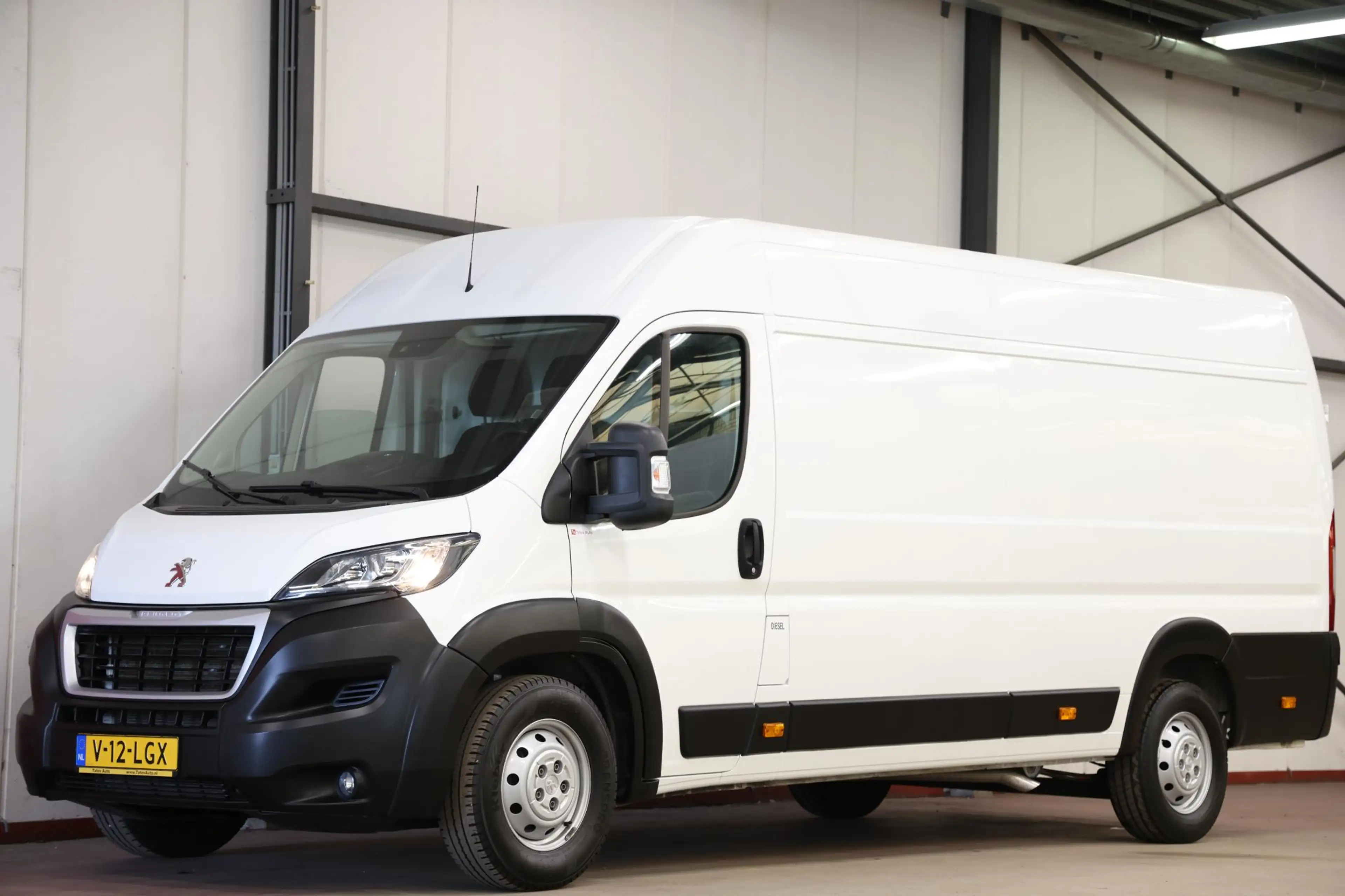 Peugeot Boxer 435 2.2 BlueHDi 140 L4H2 CAMERA — photo 14