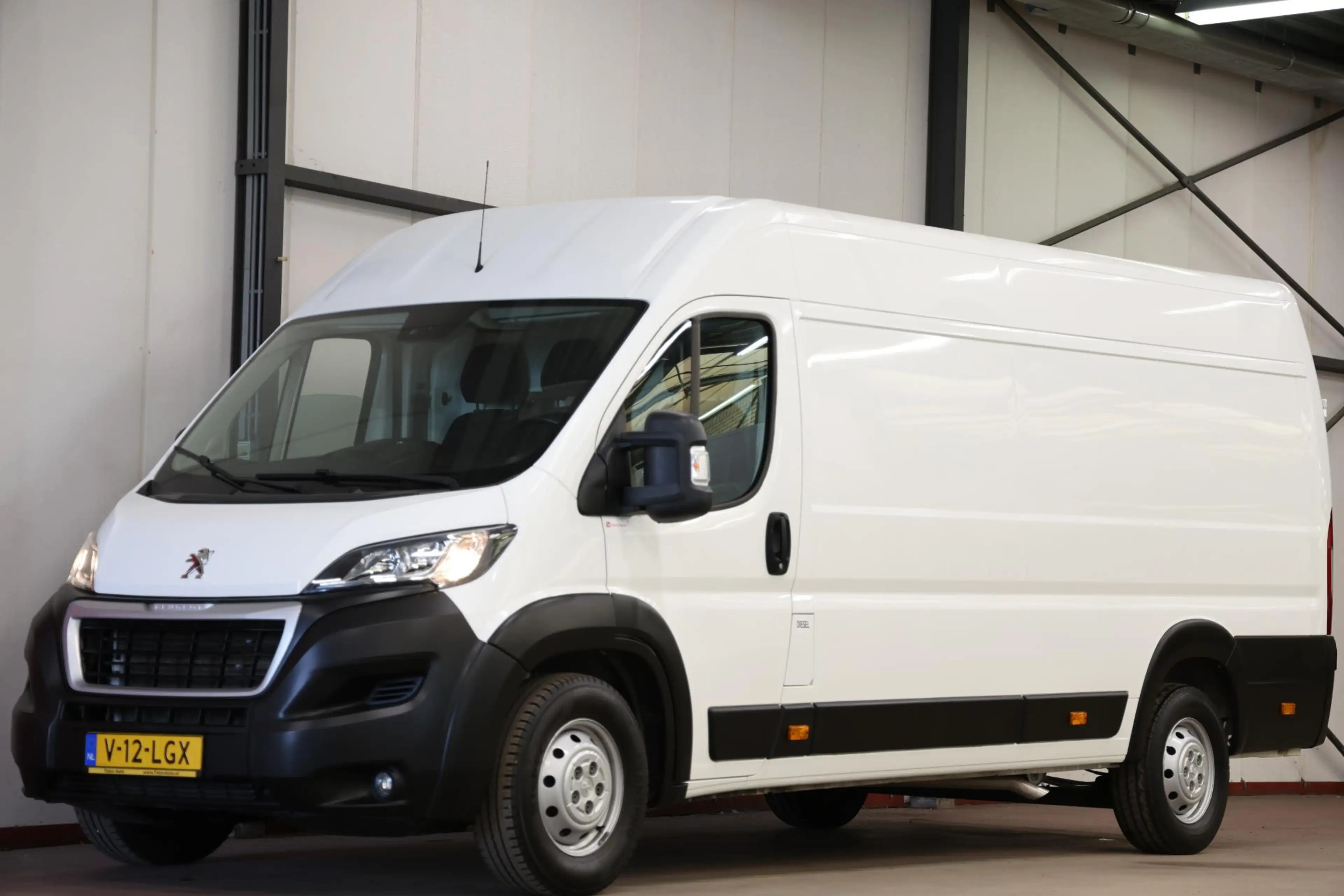 Peugeot Boxer 435 2.2 BlueHDi 140 L4H2 CAMERA