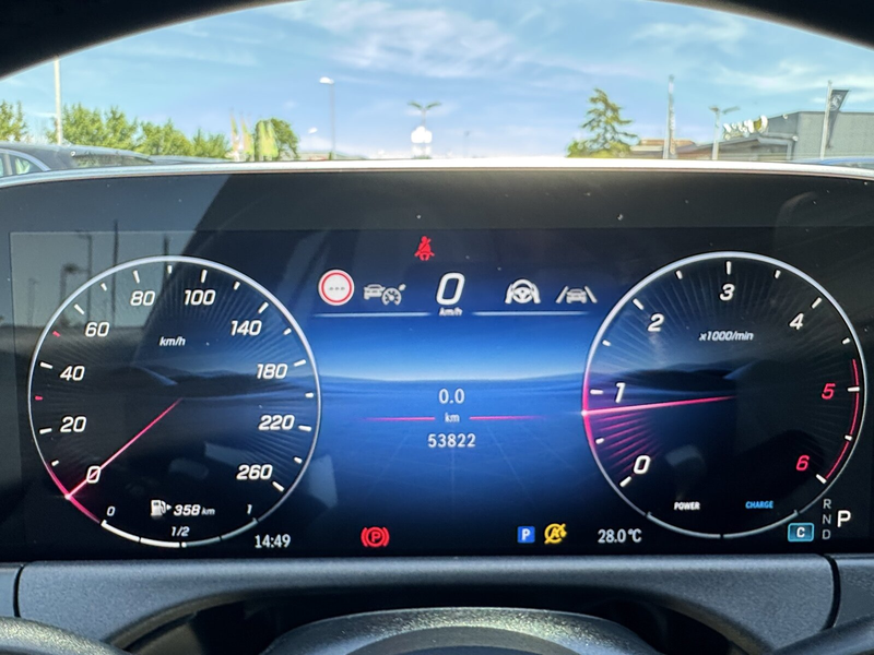 Mercedes-Benz E 450 E 450d 4M T AMG PANO+360+DISTR+AHK+BURM+DIGI LED — photo 14