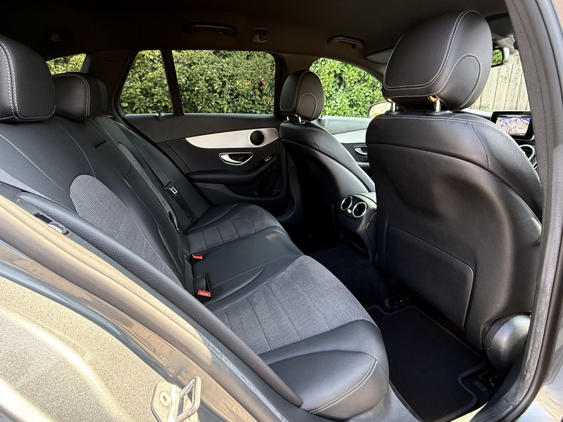 Mercedes-Benz C 180 Estate I AMG I Night Pakket I Camera I NL Auto — photo 16